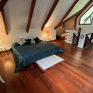 https://bungalow-f3-atypical-local-style.frenchpolynesia-hotels.com