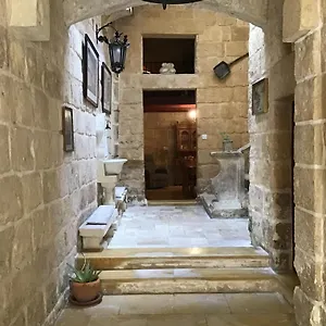 https://17jh-johanniterritter-haus-mit-charme-und-charakter-in.qawrahotelsmalta.org